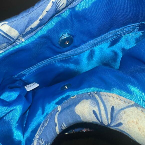 Vintage blue Hawaiian beaded hand bag - Picture 6 of 6